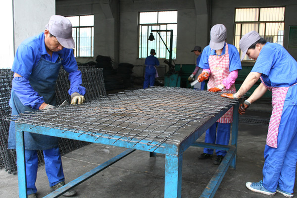 多种经营公司节假日生产经营不松劲 (1)_副本.jpg