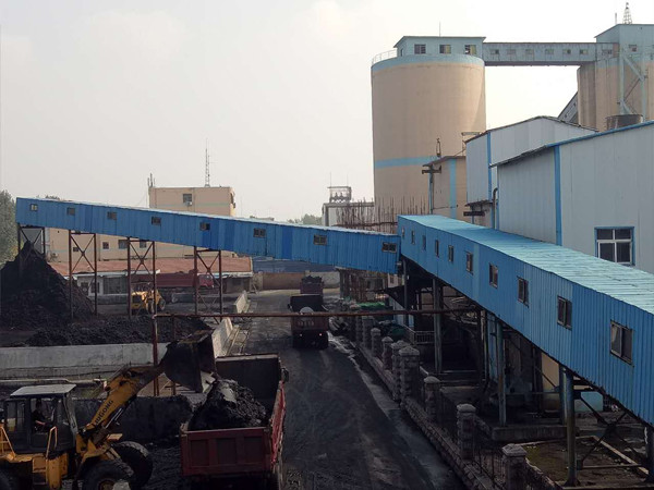 正源洗选钢结构输送皮带长廊换新颜 (1)_副本.jpg