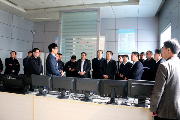 1山东省煤监局长王端武到泗河煤矿暗查暗访安全生产工作 (1)_副本.jpg