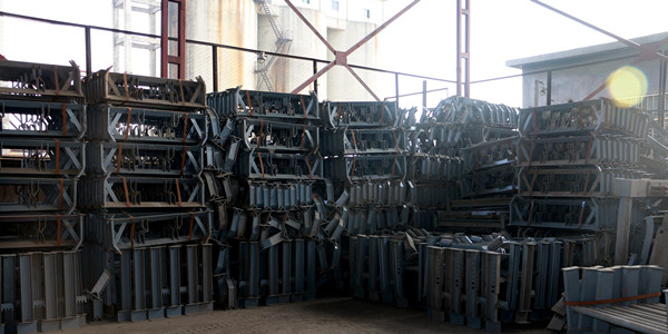 泗河煤矿开展机电设备整治 (2)_副本.jpg