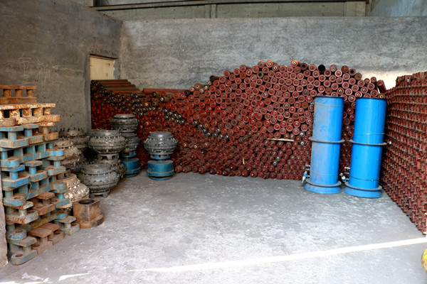 泗河煤矿开展机电设备整治 (1)_副本.jpg